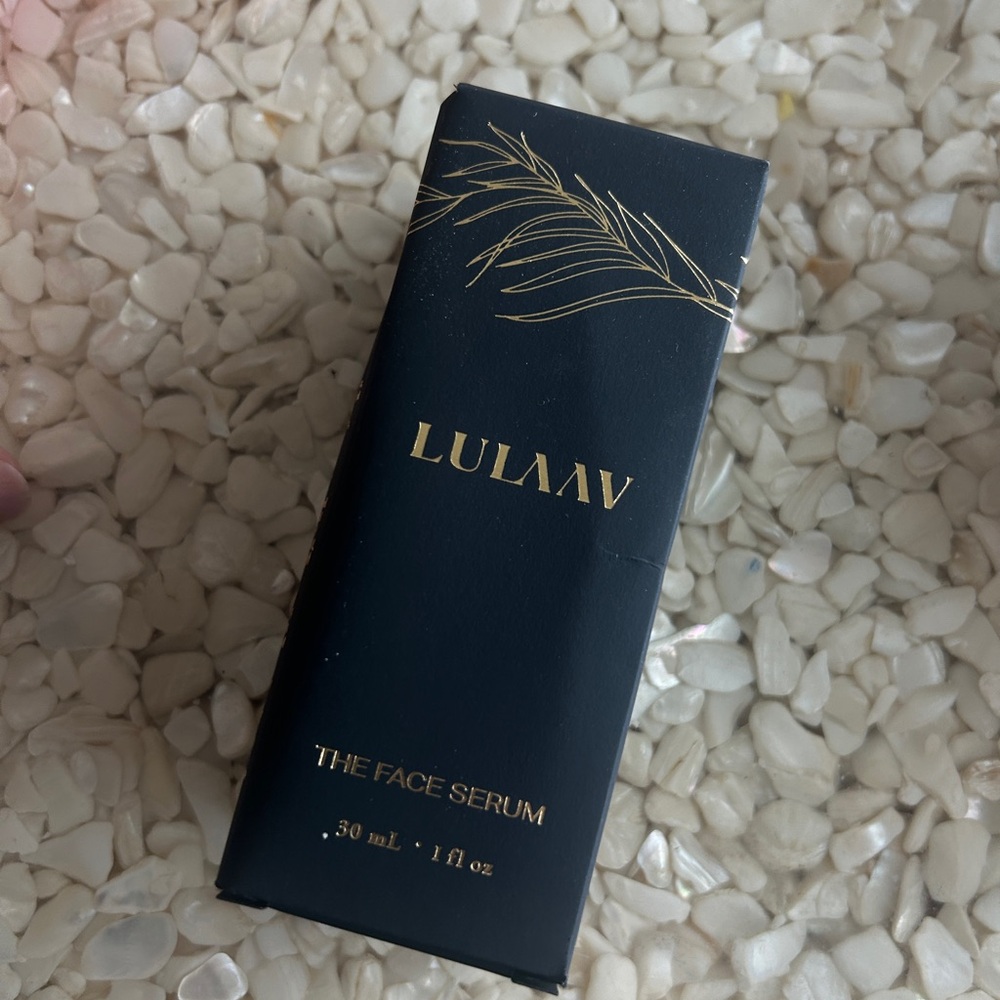 Black and Gold Face Serum